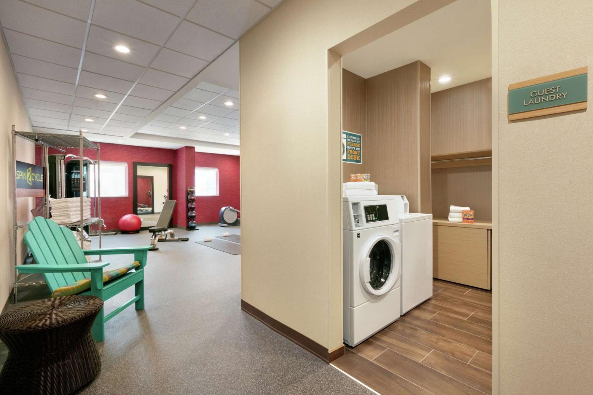 Home2 Suites By Hilton Brandon Tampa Экстерьер фото