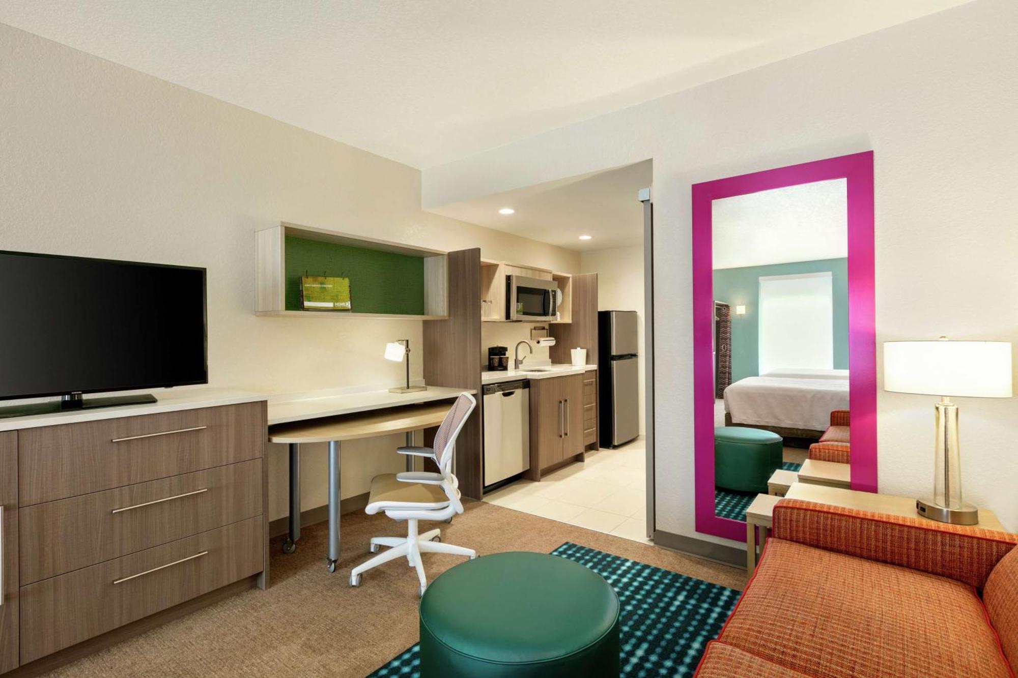 Home2 Suites By Hilton Brandon Tampa Экстерьер фото
