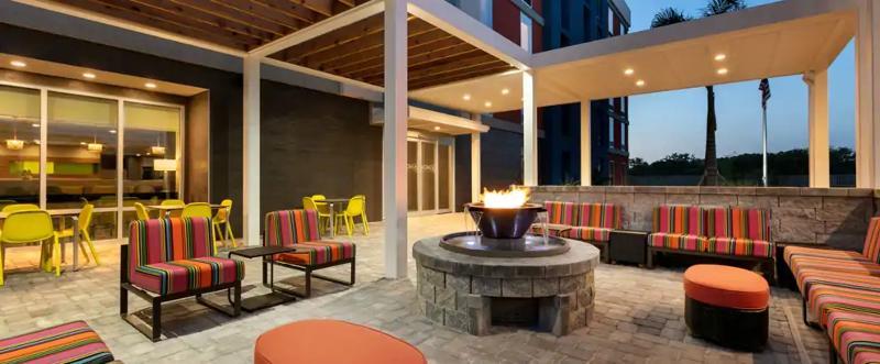 Home2 Suites By Hilton Brandon Tampa Экстерьер фото